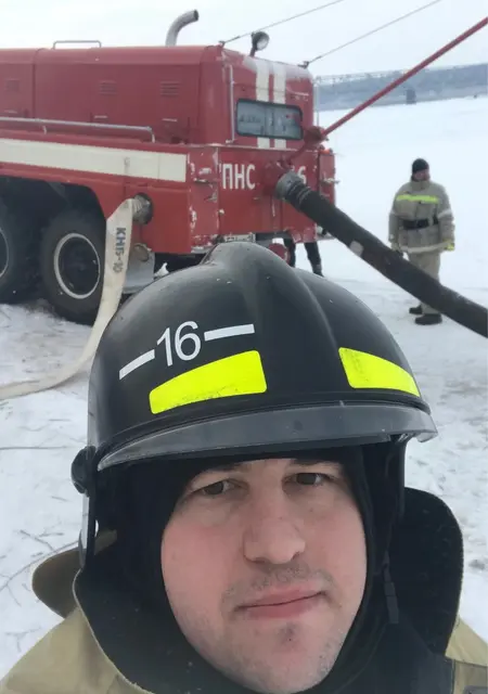 Я Евгений, 28, знакомлюсь для вирта в Омске