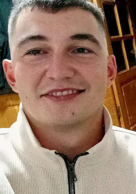 Я Юрий, 25, знакомлюсь без обязательств в Майкопе