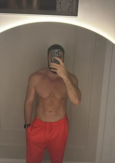 Я Ruslan, 35, из Махачкалы, ищу знакомство для приятного времяпровождения