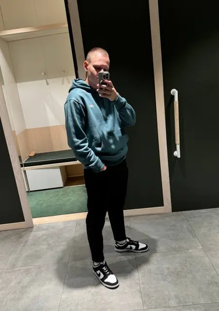 Ярослав из Вологды, мне 20, познакомлюсь для вирта