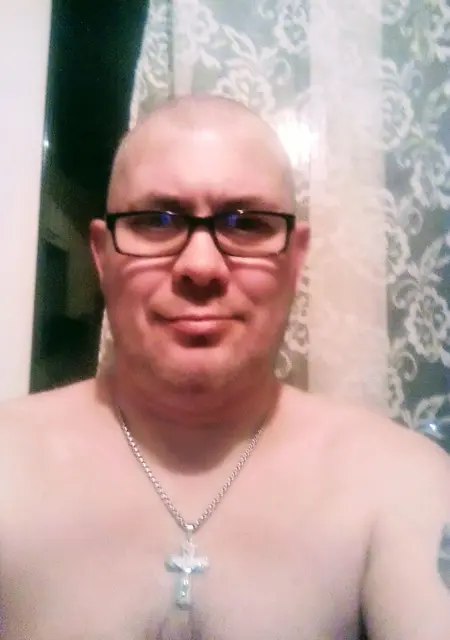 Я Денис, 46, из Кизела, ищу знакомство для открытые отношения