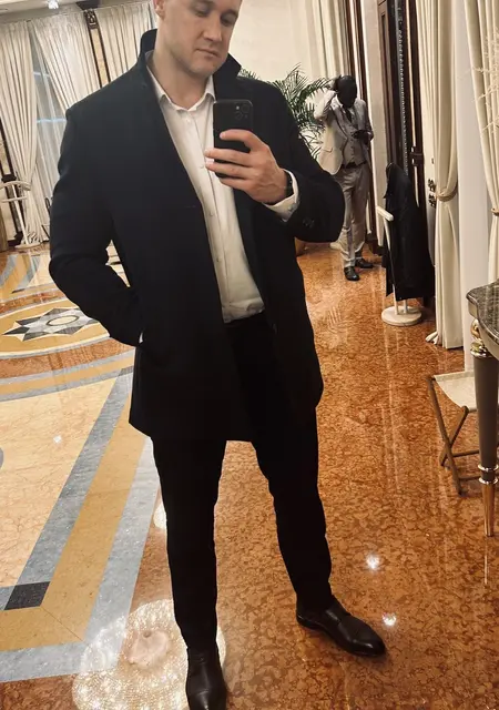 Максим из Москвы, ищу на сайте знакомства без обязательств