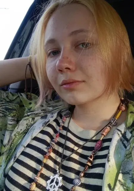 Влада из Череповца, мне 20, познакомлюсь для дружбы