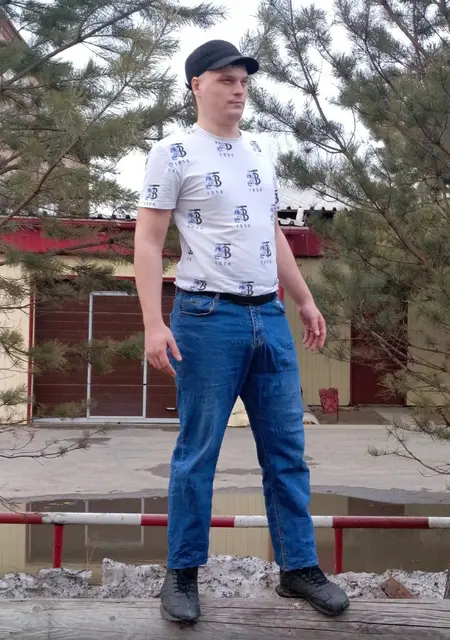 Я Тимон, 22, знакомлюсь для постоянных отношений в Канске