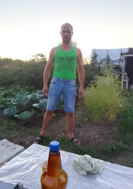 Виталий из Нижнекамска, мне 40, познакомлюсь на одну ночь