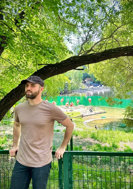 Виталий из Абакана, мне 26, познакомлюсь без обязательств