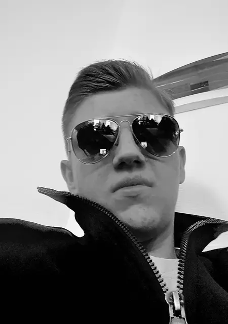 Mikhail из Одинцова, ищу на сайте приятное времяпровождение