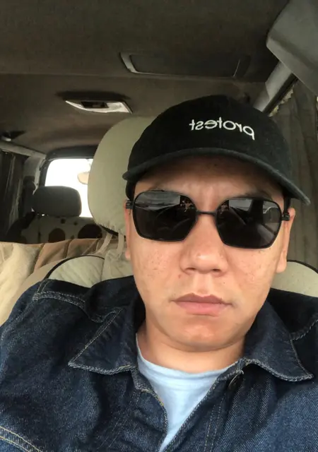 Sasha из Якутска, ищу на сайте знакомства на одну ночь