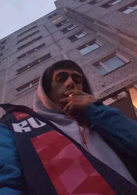 Я Алексей, 29, из Клина, ищу знакомства на одну ночь