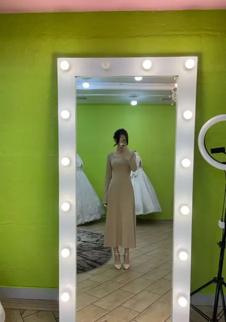 Я Ника, 19, знакомлюсь на одну ночь в Томске