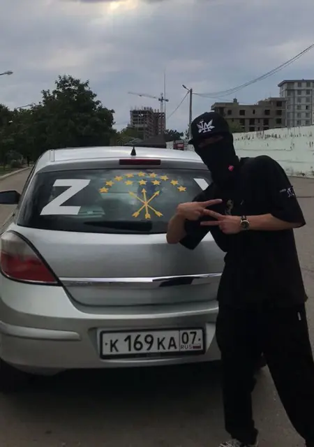 Олег из Нальчика, мне 20, познакомлюсь без обязательств