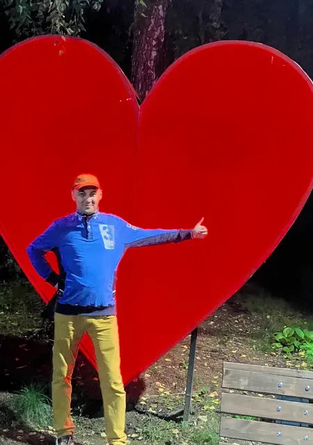 Алекс из Миасса, мне 44, познакомлюсь для приятного времяпровождения