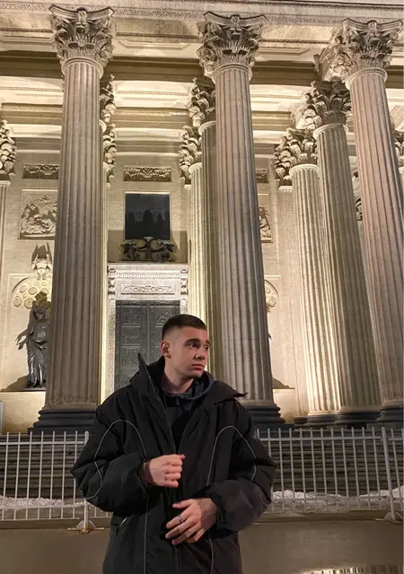 Я Vadim, 20, из Вологды, ищу знакомство для совместных путешествий