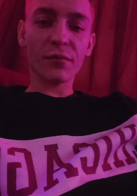 Я Влад, 30, из Калининграда, ищу знакомство для постоянных отношений