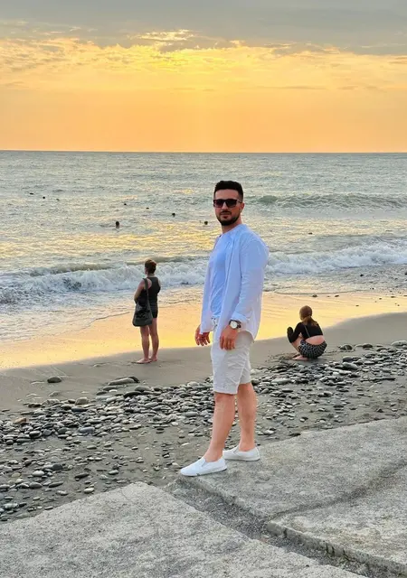 Я Алег, 29, из Сергиева Посада, ищу знакомство для открытые отношения