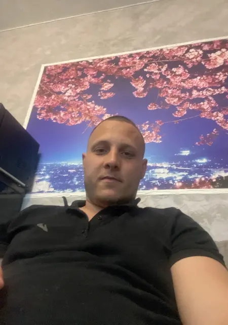 Я Александр, 28, знакомлюсь без обязательств в Пушкине