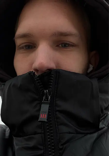 Я Сега, 22, из Саранска, ищу знакомства без обязательств