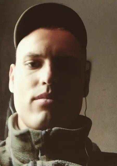 Я Антон, 30, знакомлюсь на одну ночь в Кременчуге