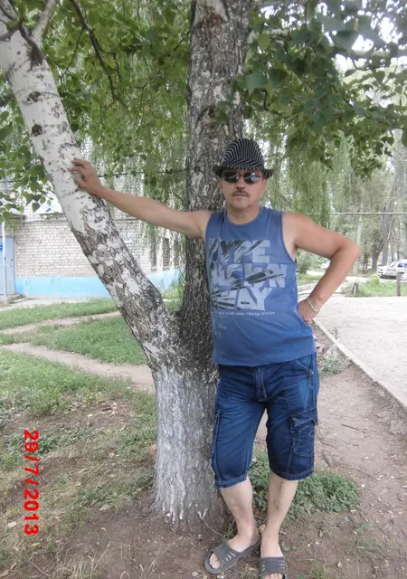 Алексей из Балакова, ищу на сайте знакомства на одну ночь