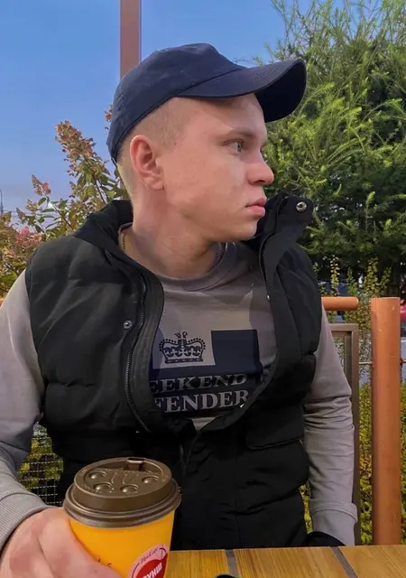 Дмитрий из Северска, ищу на сайте приятное времяпровождение