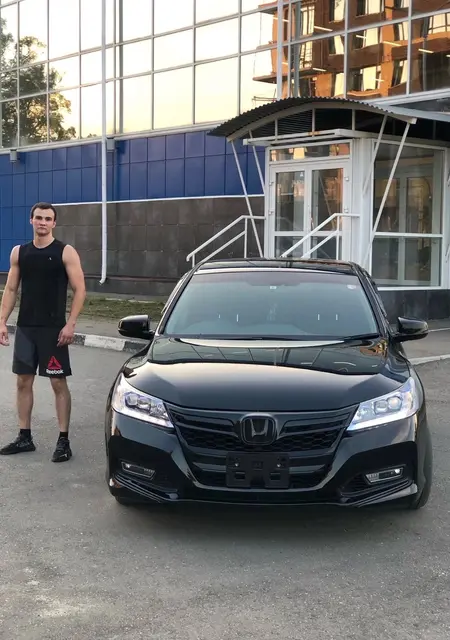 Дима из Свободного, мне 23, познакомлюсь на одну ночь