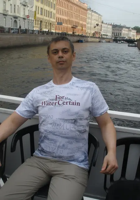 Андрей из Дзержинска, мне 46, познакомлюсь для дружбы