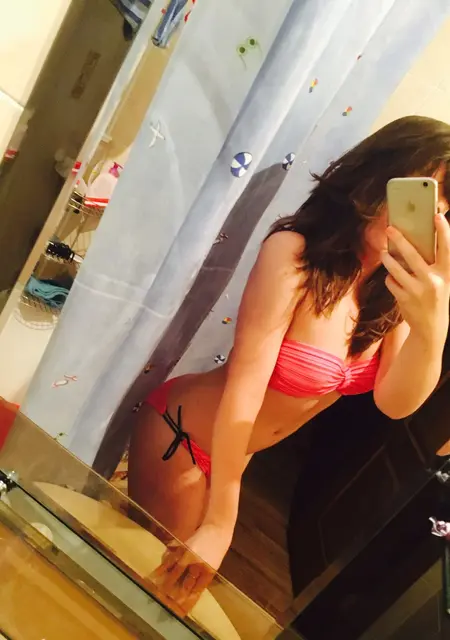 Лера из Ульяновска, ищу на сайте знакомства на одну ночь