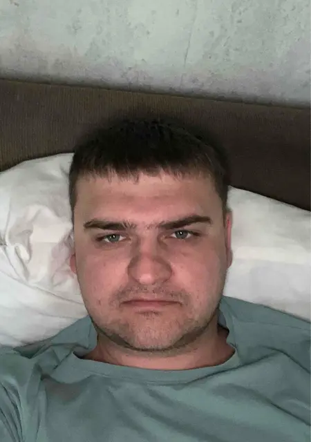 Я Илья, 33, из Абакана, ищу знакомство для приятного времяпровождения