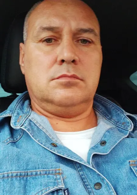 Владимир из Воронежа, ищу на сайте знакомства на одну ночь