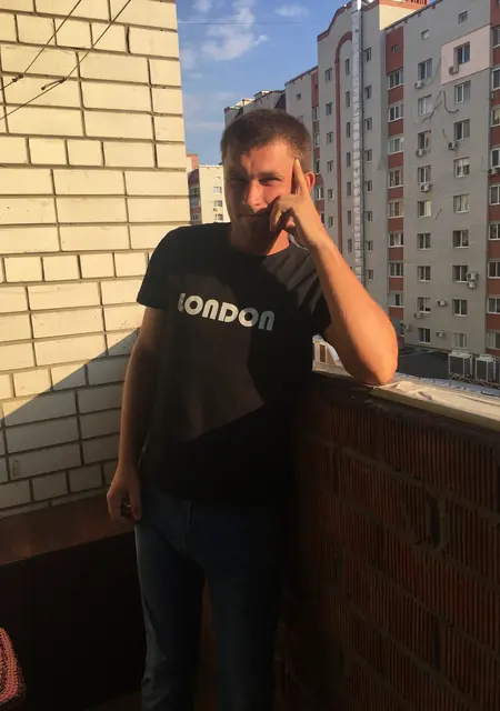 Дмитрий из Энгельса, мне 33, познакомлюсь на одну ночь