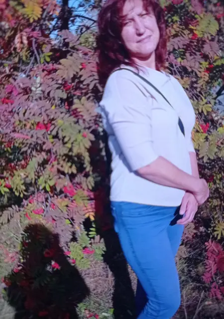 Наташа из Тюмени, мне 42, познакомлюсь без обязательств