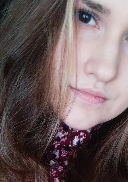 Я Алиса, 31, из Санкт-Петербурга, ищу знакомство для общения