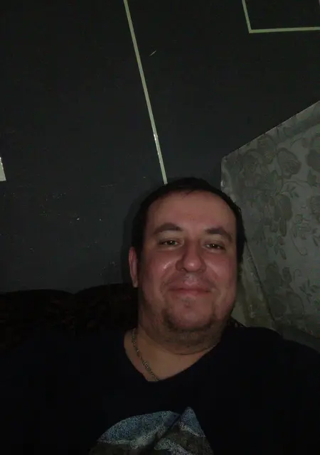 Денис из Норильска, мне 43, познакомлюсь для вирта