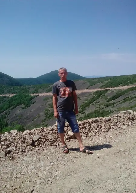 Я Андрей, 44, из Комсомольска-на-Амуре, ищу знакомства на одну ночь