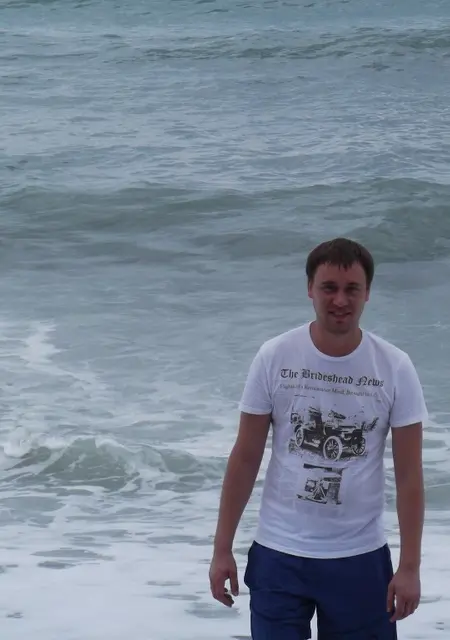 Стас из Сергиева Посада, мне 38, познакомлюсь на одну ночь