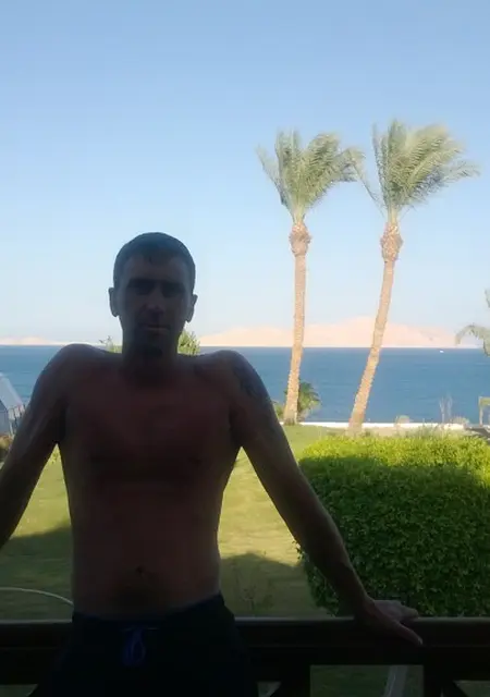 Я Maxim, 45, из Нягани, ищу знакомства без обязательств