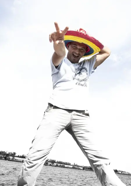 Я Алексей, 44, знакомлюсь на одну ночь в Харькове