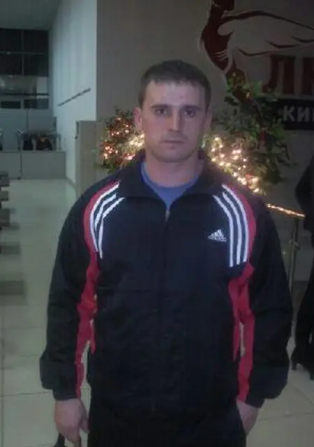 Антон из Липецка, мне 43, познакомлюсь на одну ночь