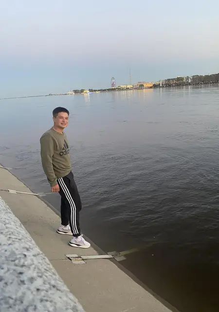 Станислав из Нерюнгри, мне 27, познакомлюсь на одну ночь