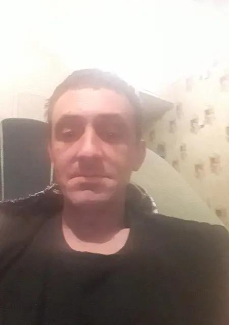 Алексей из Белогорска, ищу на сайте знакомства без обязательств