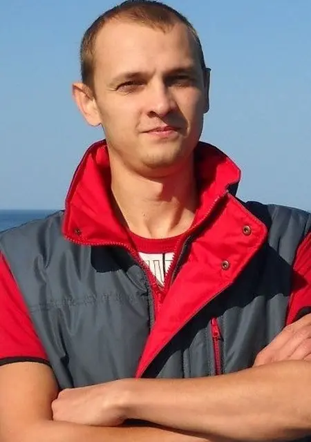 Я Артем, 41, знакомлюсь для постоянных отношений в Октябрьском