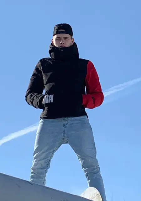 Ilya из Балашихи, мне 22, познакомлюсь без обязательств