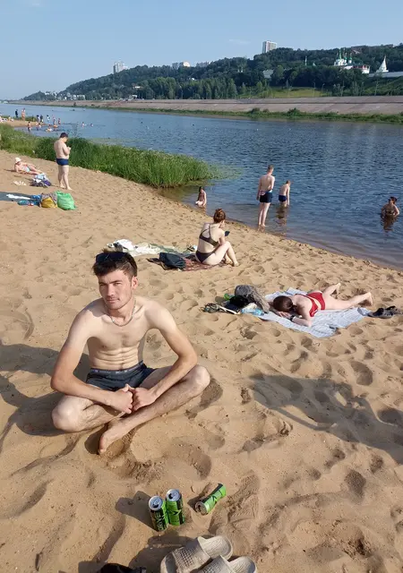 Саша из Тулы, мне 28, познакомлюсь без обязательств