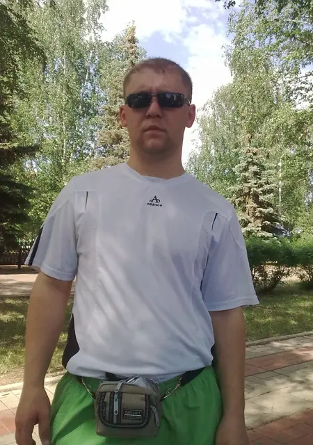 Ruslan из Выборга, мне 42, познакомлюсь без обязательств