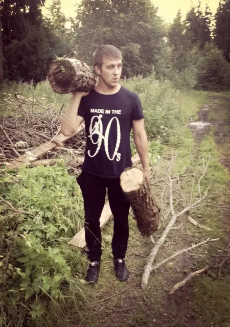 Я Тарас, 35, знакомлюсь для приятного времяпровождения в Гатчине