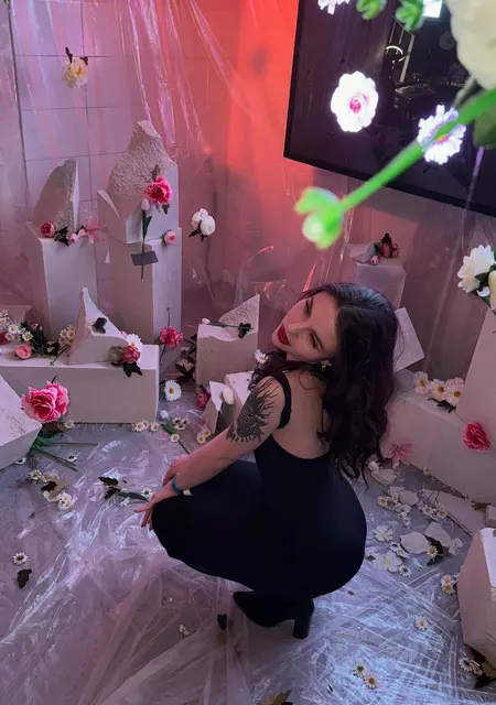 Милана из Москвы, ищу на сайте знакомства без обязательств