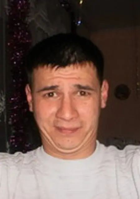 Я Николай, 39, знакомлюсь для общения в Артеме