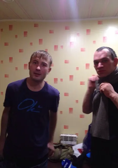 Алексей из Коврова, мне 40, познакомлюсь на одну ночь