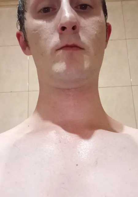 Виталик из Казани, мне 28, познакомлюсь на одну ночь