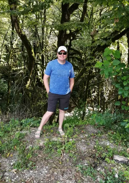 Я Сергей, 46, знакомлюсь для постоянных отношений в Айхале